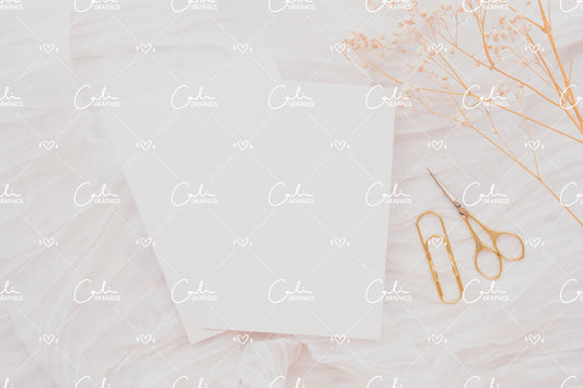 White & Breath 5x7 Card Front & Back Mock-up